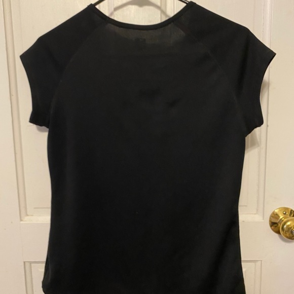 Medium Workout Tee - Picture 4 of 4